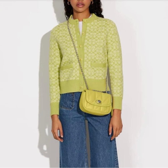 CA086 - Coach Pillow Madison Shoulder Bag 18 with Quilting - Picture 15 of 15